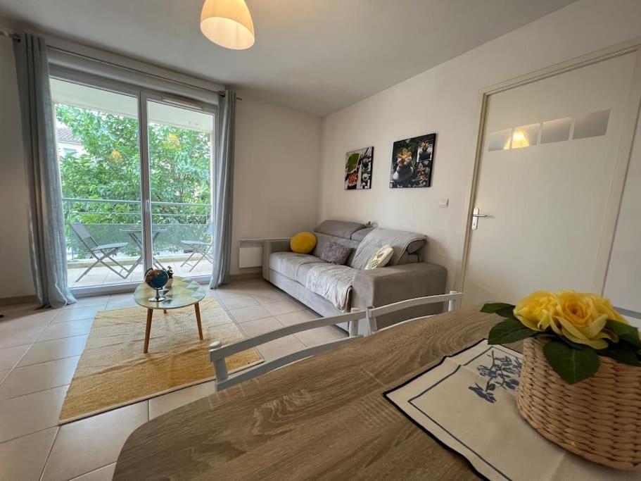 T2 Calme Et Paisible Parking Daire Carcassonne Dış mekan fotoğraf